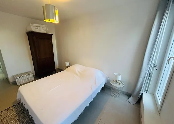Apartamento Spacieux T3 Avec Terrasse Rdc Centre